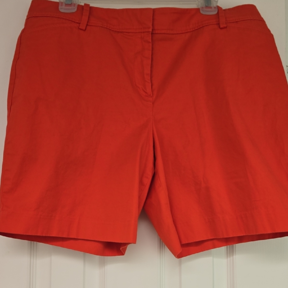 Talbot's Perfect Petite Shorts In 🍅